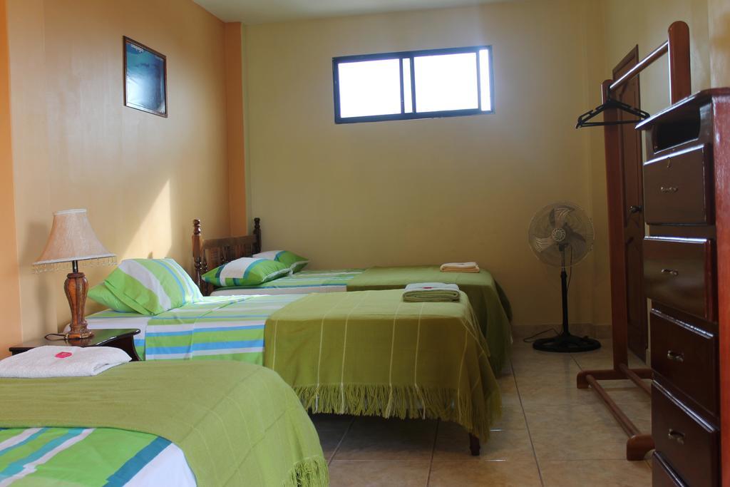 Hotel Dolphin House Puerto Baquerizo Moreno Pokoj fotografie
